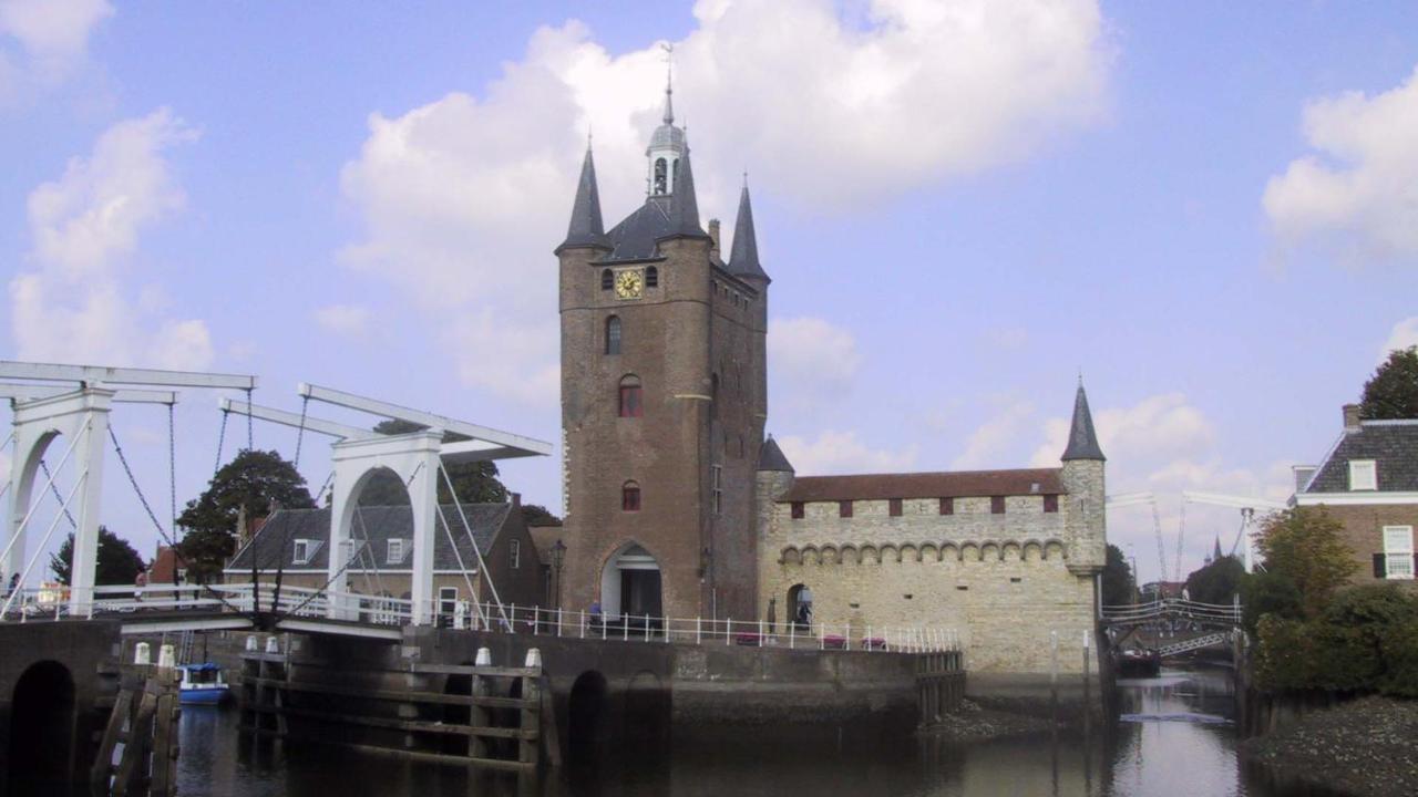 B&B Monumentaal Logeren Зиерикзее Екстериор снимка