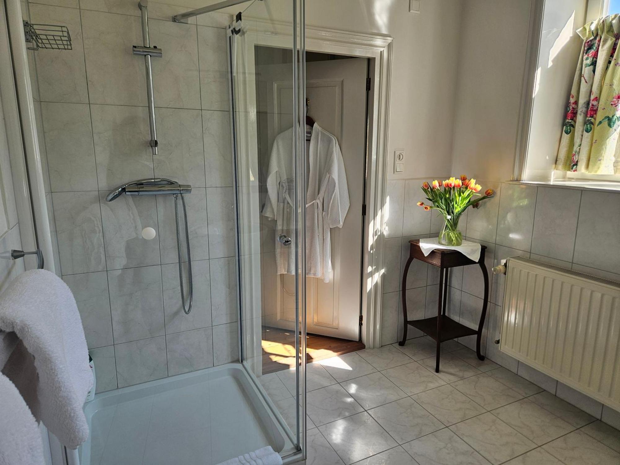 B&B Monumentaal Logeren Зиерикзее Екстериор снимка